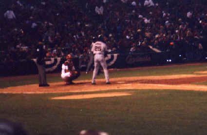 Barry Bonds - 2002 NLDS Game #2 Pictures (10/10)